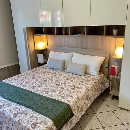 Bnbook Magico Lägenhet Dormelletto